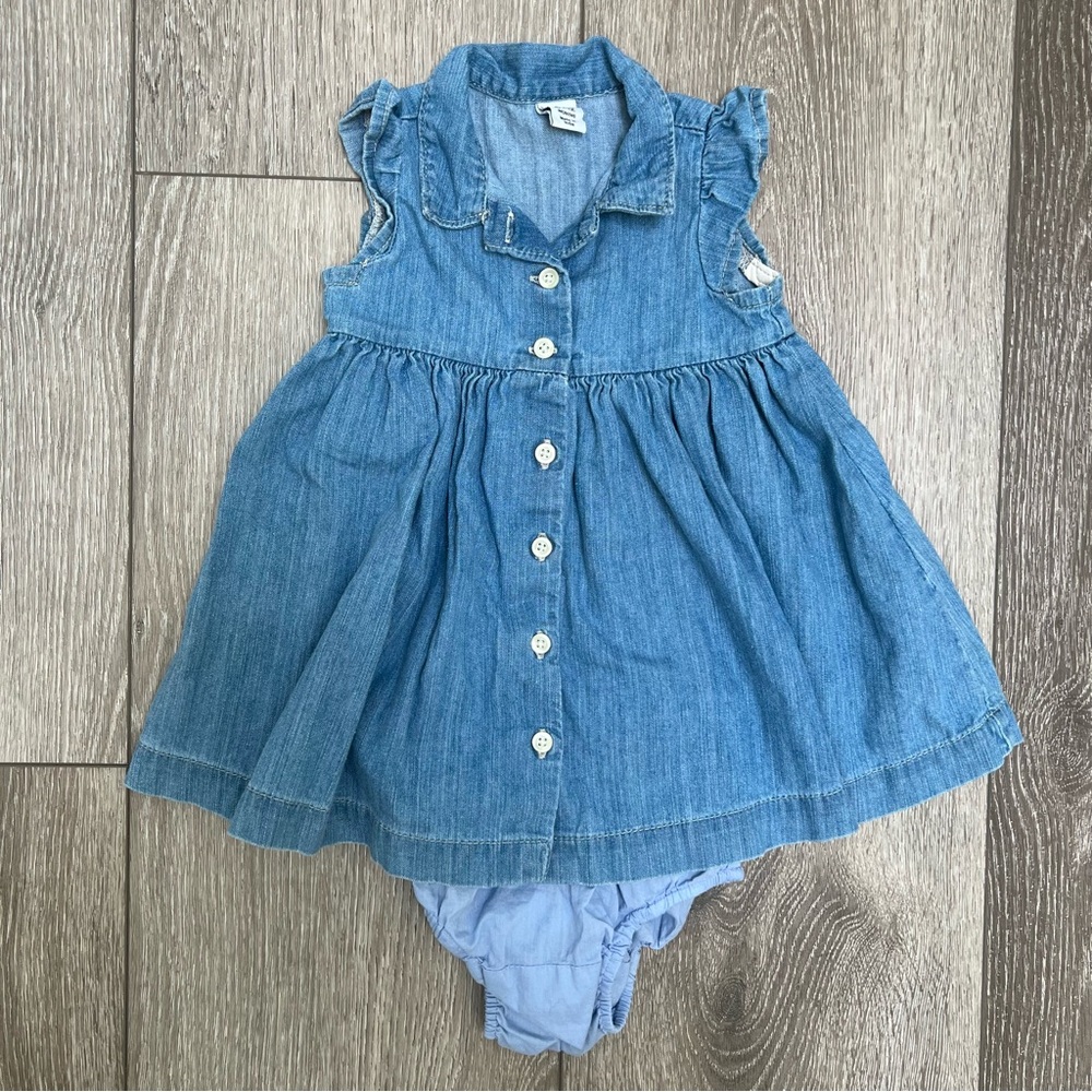 BABY GAP 2PC SLEEVELESS CHAMBRAY DENIM DRESS WITH DIAPER COVER 6-12MO